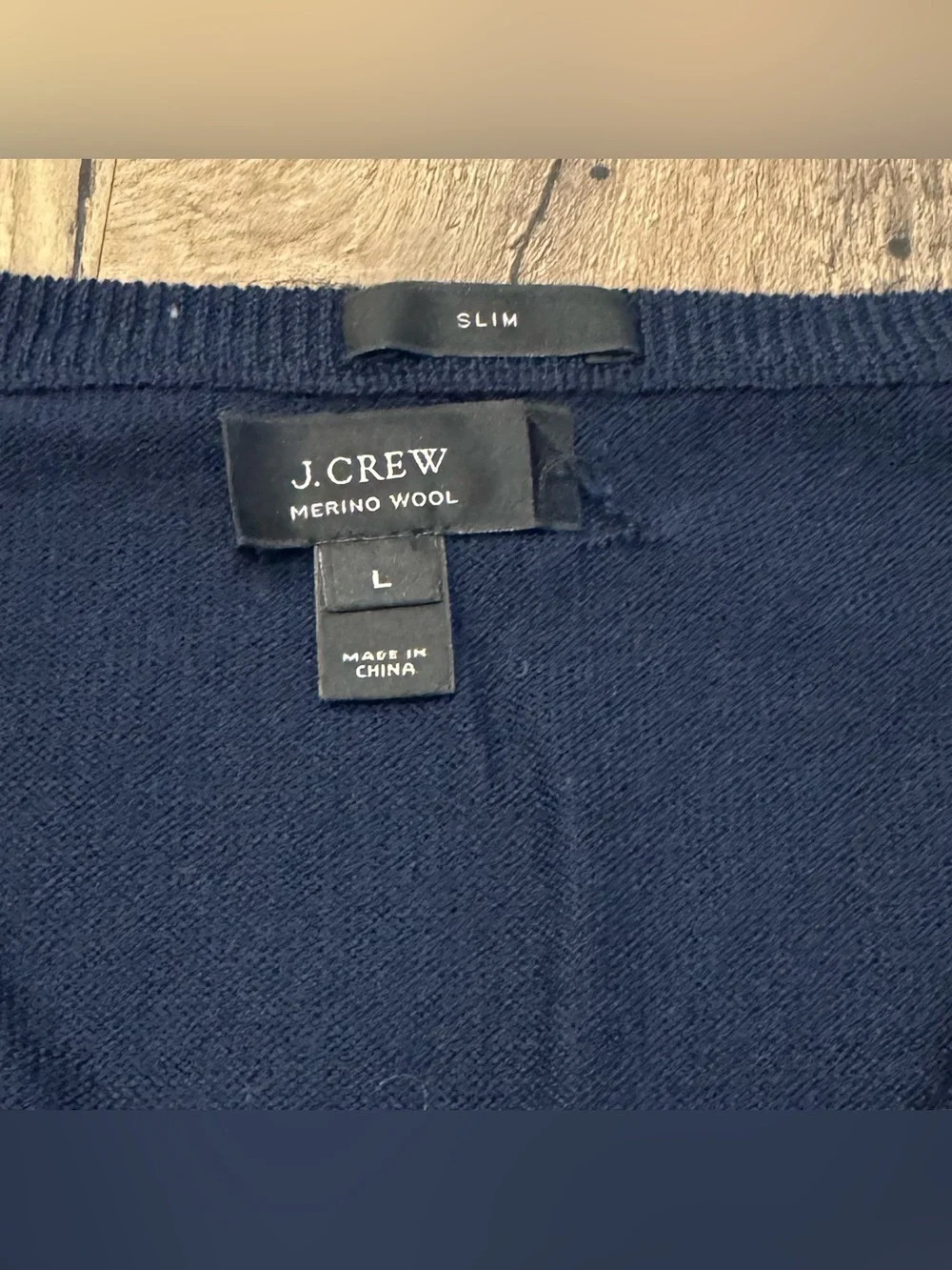 EUC J.Crew Men's Slim Navy V-Neck Sweater - Large